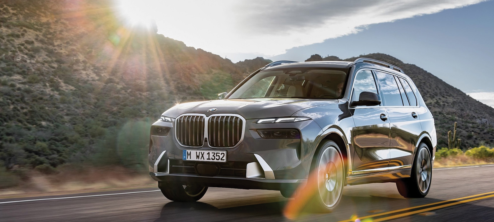 BMW atnaujino prabangųjį visureigį X7 – daugiau komforto, prabangos ir progresyvumo BMW atnaujino prabangųjį visureigį X7 – daugiau komforto, prabangos ir progresyvumo